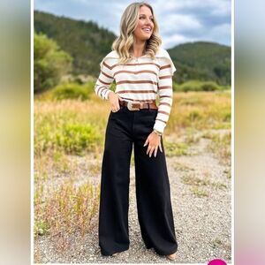 SSYS  Super Wide Leg Jeans In Black